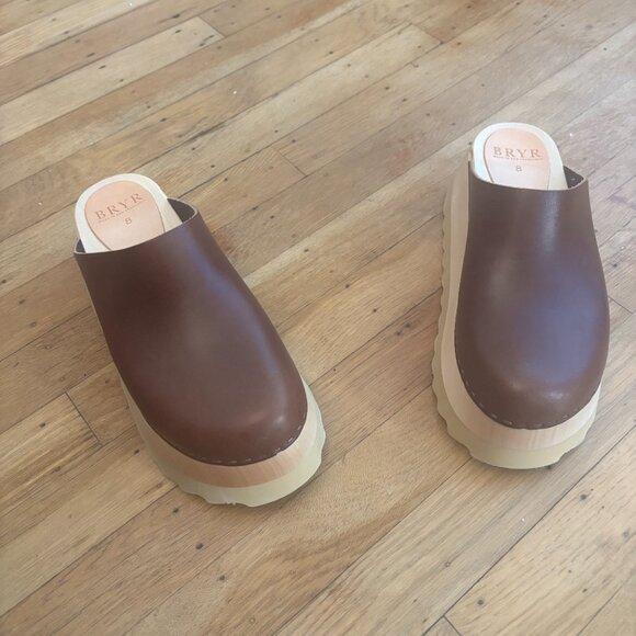 Bryr clogs - Chonk in Coffee - Picture 3 of 11